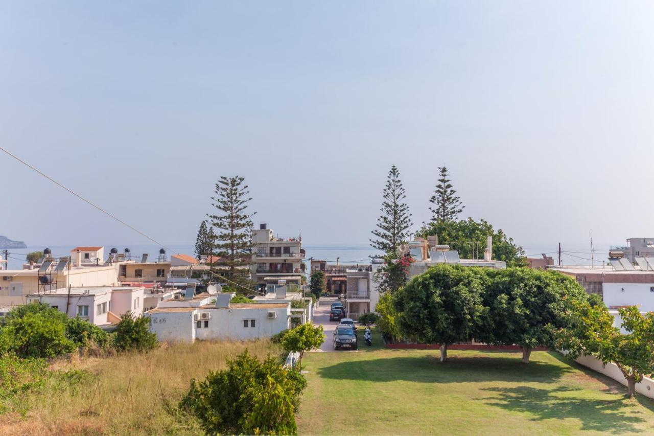 Christine Seaside Apartments In Chania Stalós Buitenkant foto